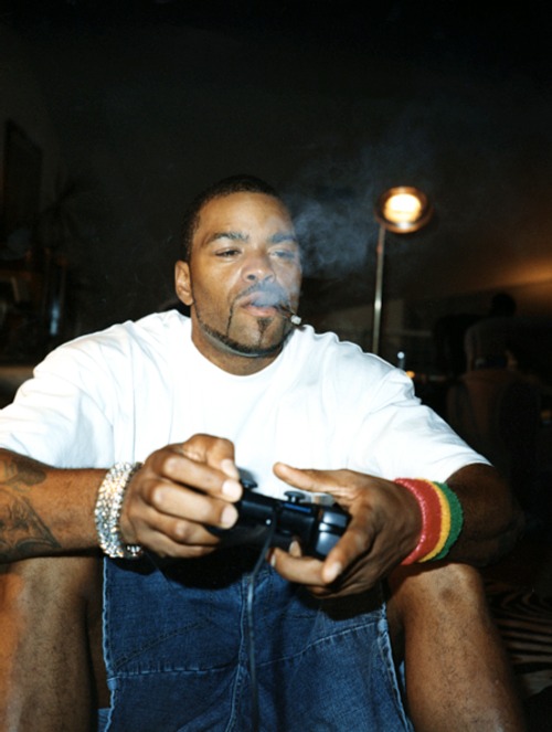 tumblr_lwetz9XiwG1r4u912o1_500.jpg
