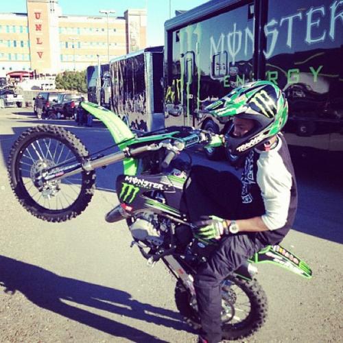meek-dirtbike-16.jpeg