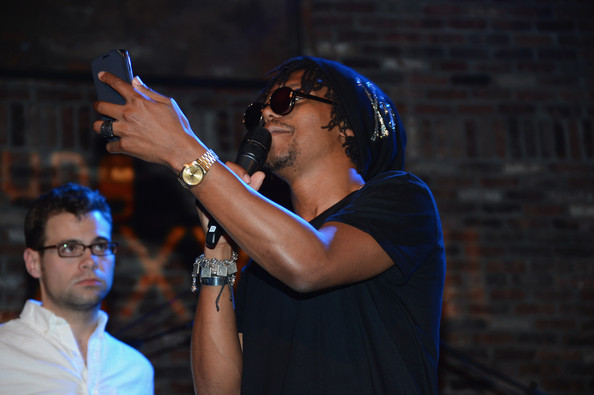 Lupe+Fiasco+Samsung+Galaxy+III+Lupe+Fiasco+aKvm58JArJKl.jpg