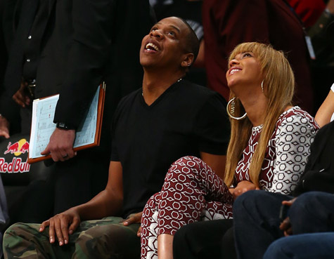 jay-z-beyonce-nets-vs-raptors-3.jpeg