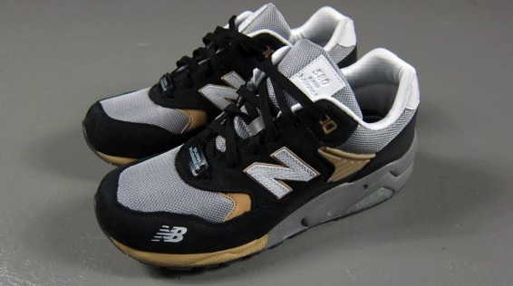 Burn-Rubber-x-New-Balance-MT580-Workforce-White-Collar-Sneakers.jpg
