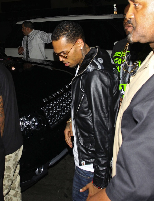 Chris-Brown-wearing-bape-shark-riders-jacket-Upscalehype-2.jpeg