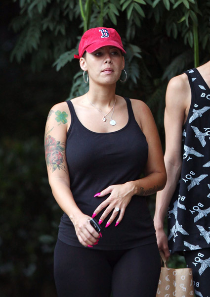 amber-stomach.jpg