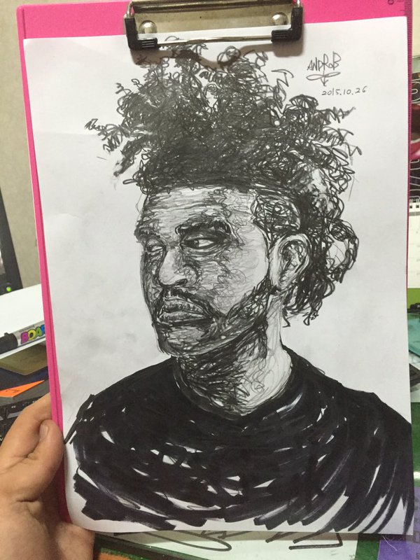 CSP7hz3UwAAh-Tf.jpg : the weeknd