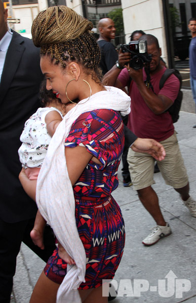 beyonce-braids-blue-4.jpg